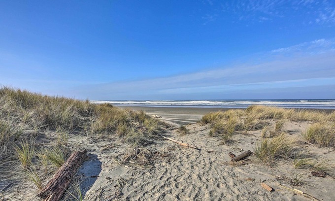 Waldport Cottage | Sanderling Sea Cottages, Unit 2: Walk to Coast!
