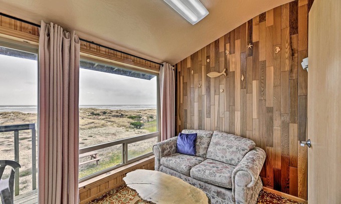 Waldport Cottage | Sanderling Sea Cottages, Unit 3 w/Private Balcony