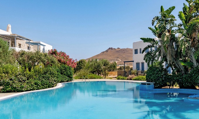 Molos Apartment | Sanders Paros Gardens - Airy 1-Bdr Apt w Patio