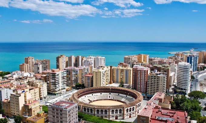 San Felipe Neri Apartment | Sanders Uptown cute 1-Bdr apartment near city center