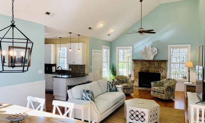 Kitty Hawk House | Sandpiper Cottage - Welcome to your cozy retreat!