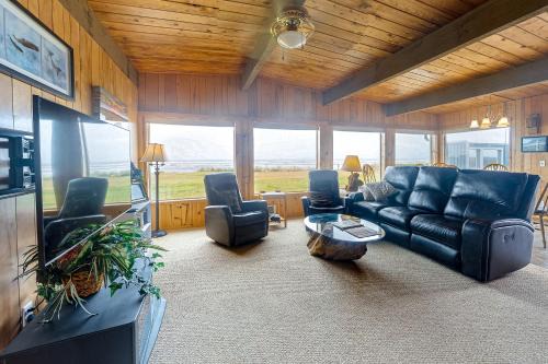 Yachats House | Sands End