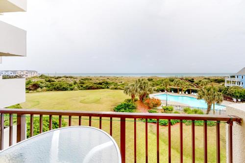 Atlantic Beach Apartment | Sands Villa 323