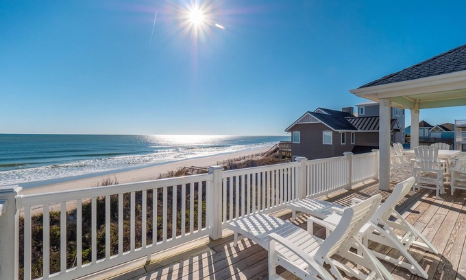 Village of Stump Sound House | Sandy Feet | Oceanfront with Hot tub