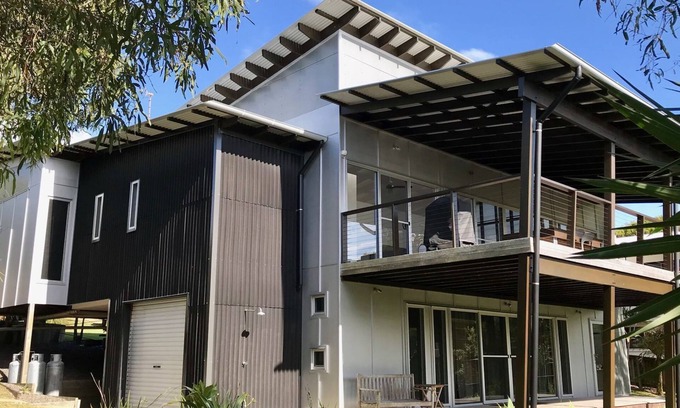 Noosa North Shore House | Sandyfeet Teewah Beach
