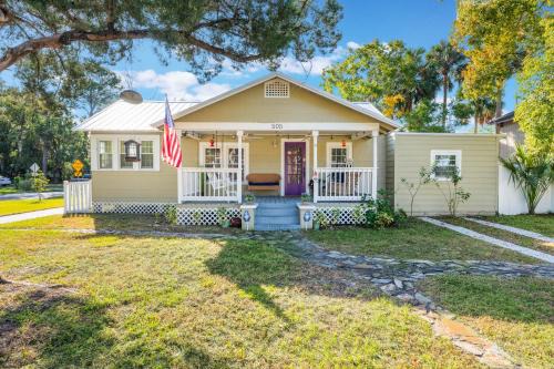 Sanford House | Sanford's Haven, 3 Bedroom, Sleeps 7