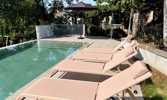 Sever do Vouga Bed & Breakfast | Santiago Family House -Single Room with Private Bathroom