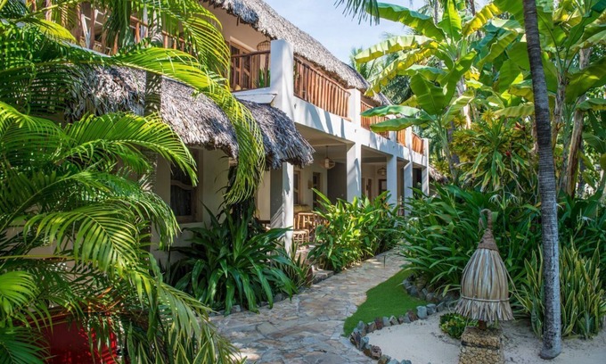 Central Mui Ne Beach Resort | Sapa House - One Bedroom Resort, Sleeps 2