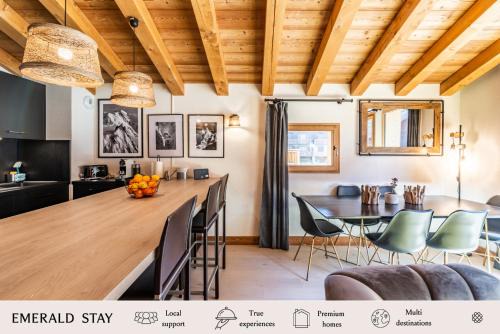 Chamonix-Mont-Blanc Apartment | Sapelli apartment Argentière Chamonix - by EMERALD STAY