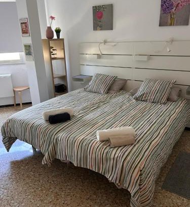 Ingenio House | Sarah Kite II Vv, Room 2