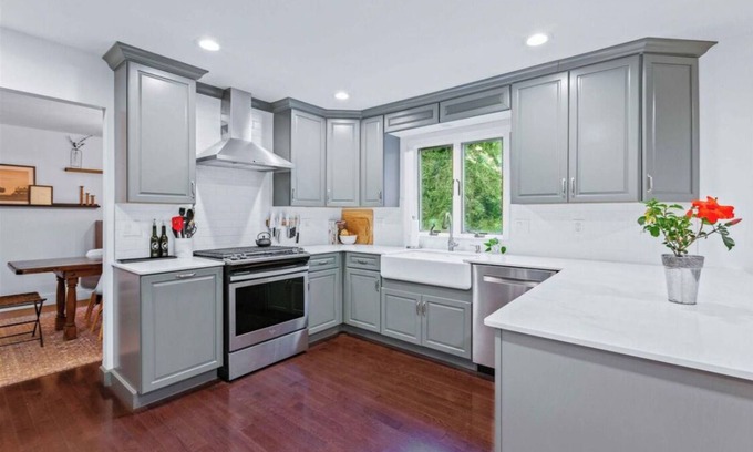 Saratoga Springs House | Saratoga Links track rental 4 bed 2.5 bath. Sleeps 8!
