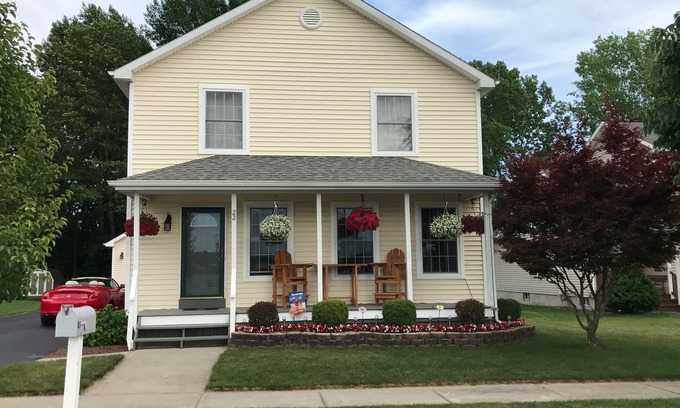 Saratoga Springs House | Saratoga the Perfect Destination