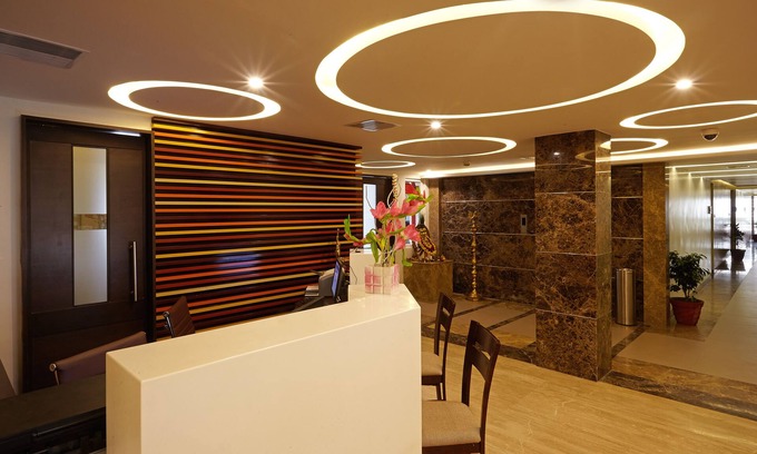 Sadras Hotel | Saravana's Golden Fruits Business Suites