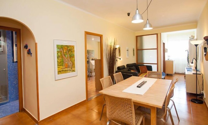 el Fort Pienc Apartment | Sardenya - Casp by Interhome