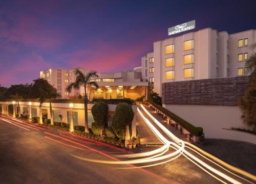 New Delhi Hotel | Sarovar Portico Surajkund