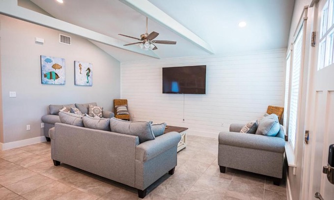 Safe Harbor House | Sassy Seahorse home