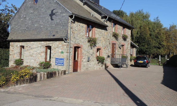 Faymonville House | Sauna, Garden, Terrace, BBQ, Fireplace! You name it and we have it