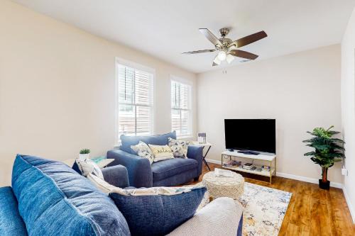 Dixon Park House | Savannah’s Southern Charm
