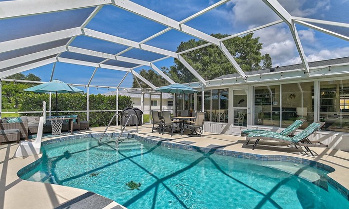 Bradenton House | Save Big This Fall: 10% Off Until Nov 30!