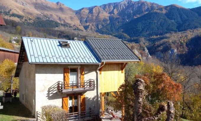 Montaimont Ski Chalet | Savoyard chalet with open view in a relaxing setting amidst the mo