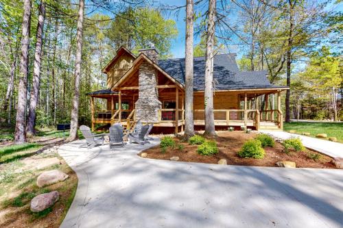 Gatlinburg - Pigeon Forge House | Sawmill Timber