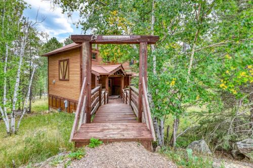 Deadwood House | Sawtooth Lodge - Pool access!