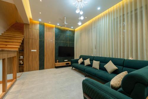Mahabaleshwar Villa | Sayali Sanchi 3BHK with Jacuzzi ,Game room