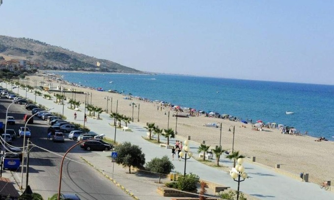 Strongoli Apartment | Scalo 15