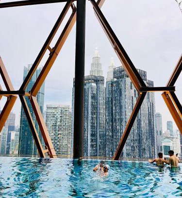 Kuala Lumpur City Centre Apartment | Scarletz Suites KLCC by Elysian