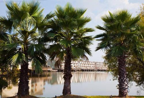North Charleston House | Scenic Carolina Waterfront Rentals - Arco