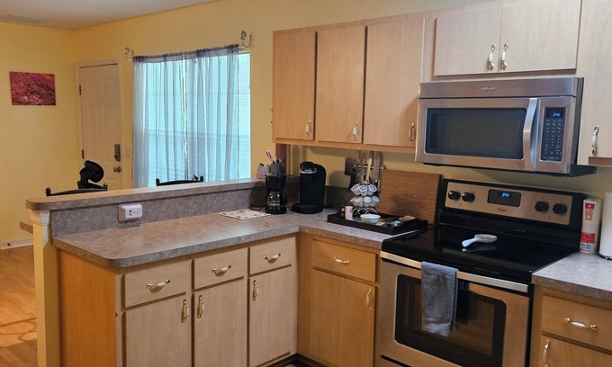 Summerfield Apartment | Scenic Country Hide-away in the Heart of Horse Country