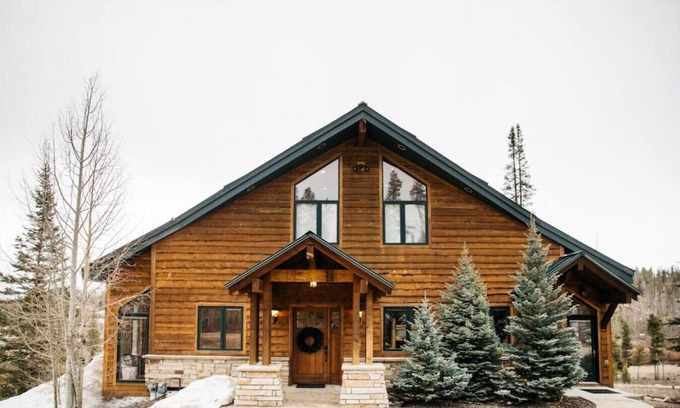 Granby House | Scenic Mountain Retreat in Fraser