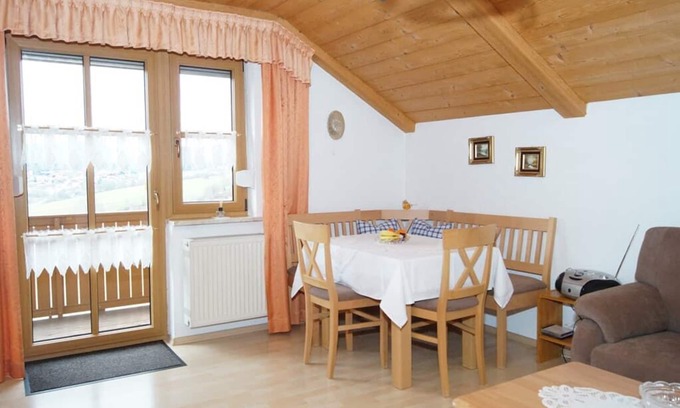 Lam Apartment | Schöne, sonnige Ferienwohnung in Zentrumsnähe