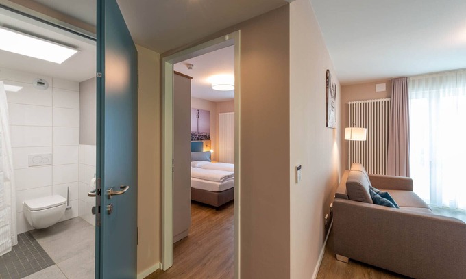 Ramersdorf House | Schöne Suite für bis zu 4 Personen