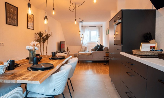 Neustadt an der Weinstrasse Apartment | Schlossberg Residences: Design-apartment Neustadt im Herzen der Weinstraße
