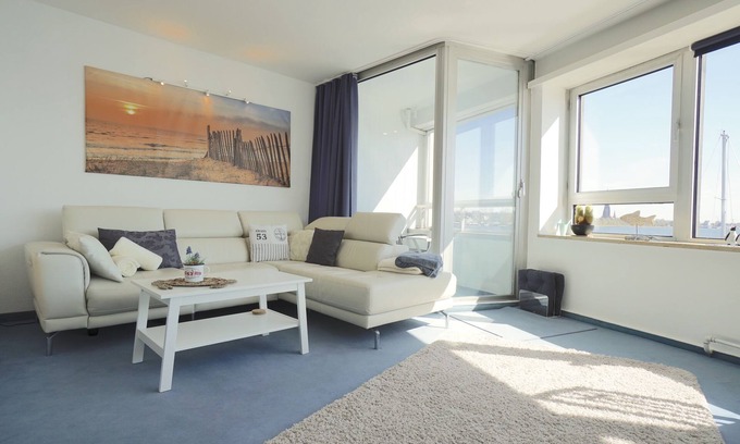 Schleswig Apartment | Schleiloge vacation apartment with panoramic view of the Schlei