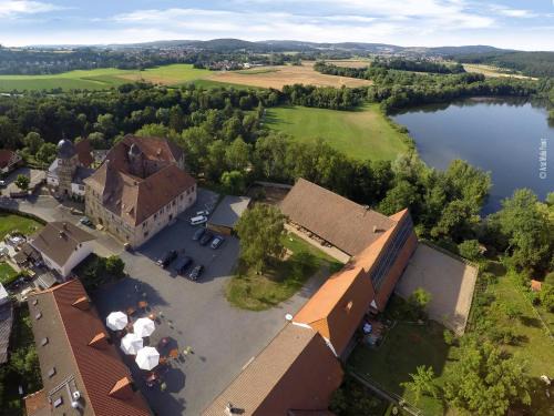 Redwitz an der Rodach Apartment | Schlossgut Franken - Gartenflügel