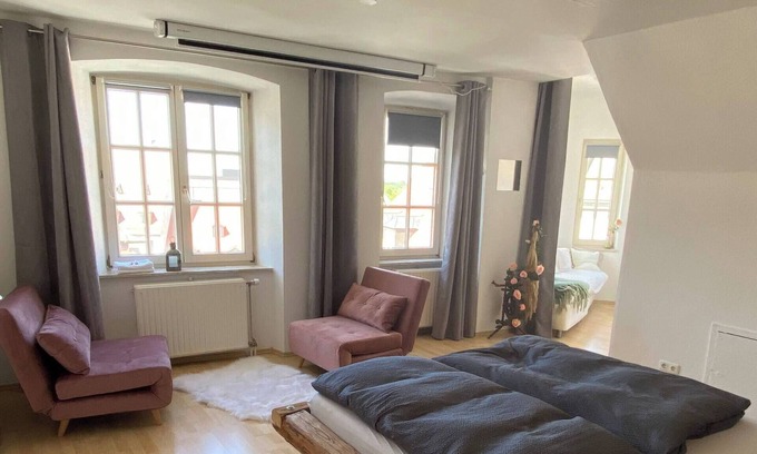 Kempten Apartment | Schlummern Wie Dornröschen&rapunzel Im Schlösschen
