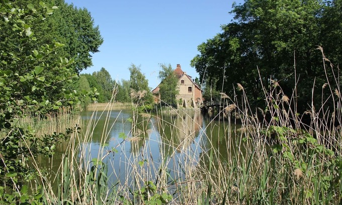 Gielow House | Schmiede der Wasserburg Liepen