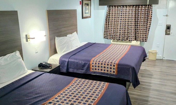 Northeast Houston Hotel | Scottish Inns and Suites East Sam Houston Pkwy