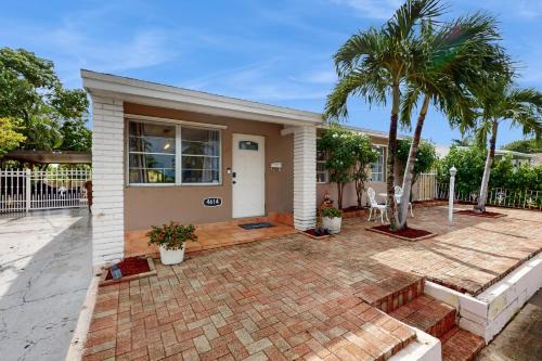 Southwest House | Scuba Shack