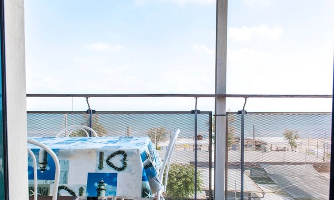 Senigallia Apartment | SE001 - Senigallia, one bedroom apartment on the sea with beach