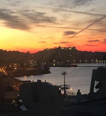 Kavala Apartment | Sea and Castle Panoramic View