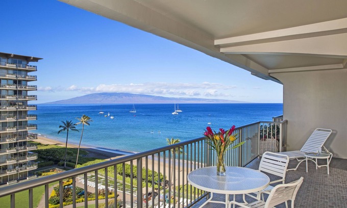 Kaanapali Condo | Sea, beach and courtyard views - prime location