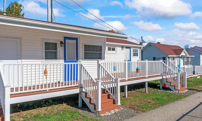 Wells Condo | Sea Belle Summary: We