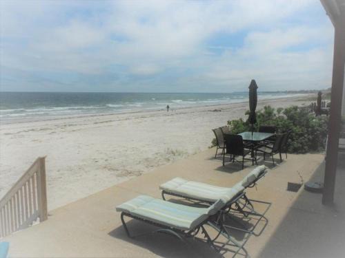 Wells Beach House | Sea Breeze