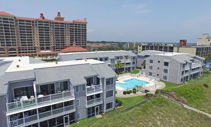 Cherry Grove Beach Condo | Sea Cloisters 302E
