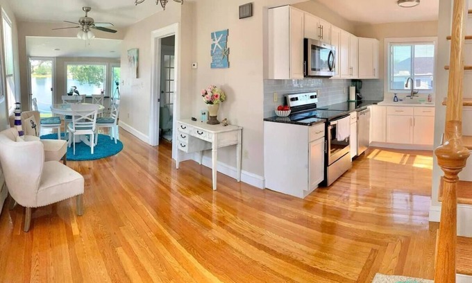 Portsmouth House | Sea Cottagenn