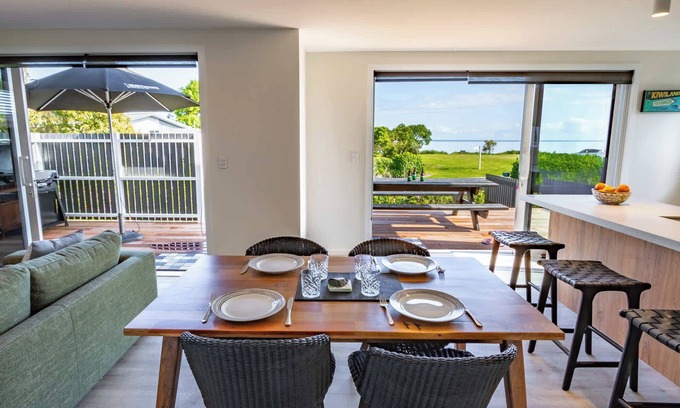 Pohara House | Sea Esta.