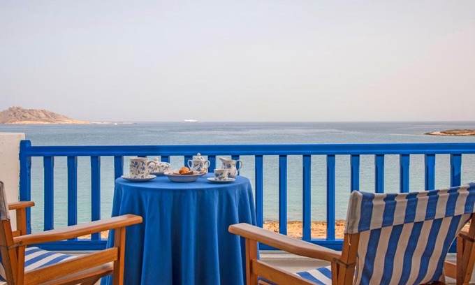 Naousa Villa | Sea Front Villa